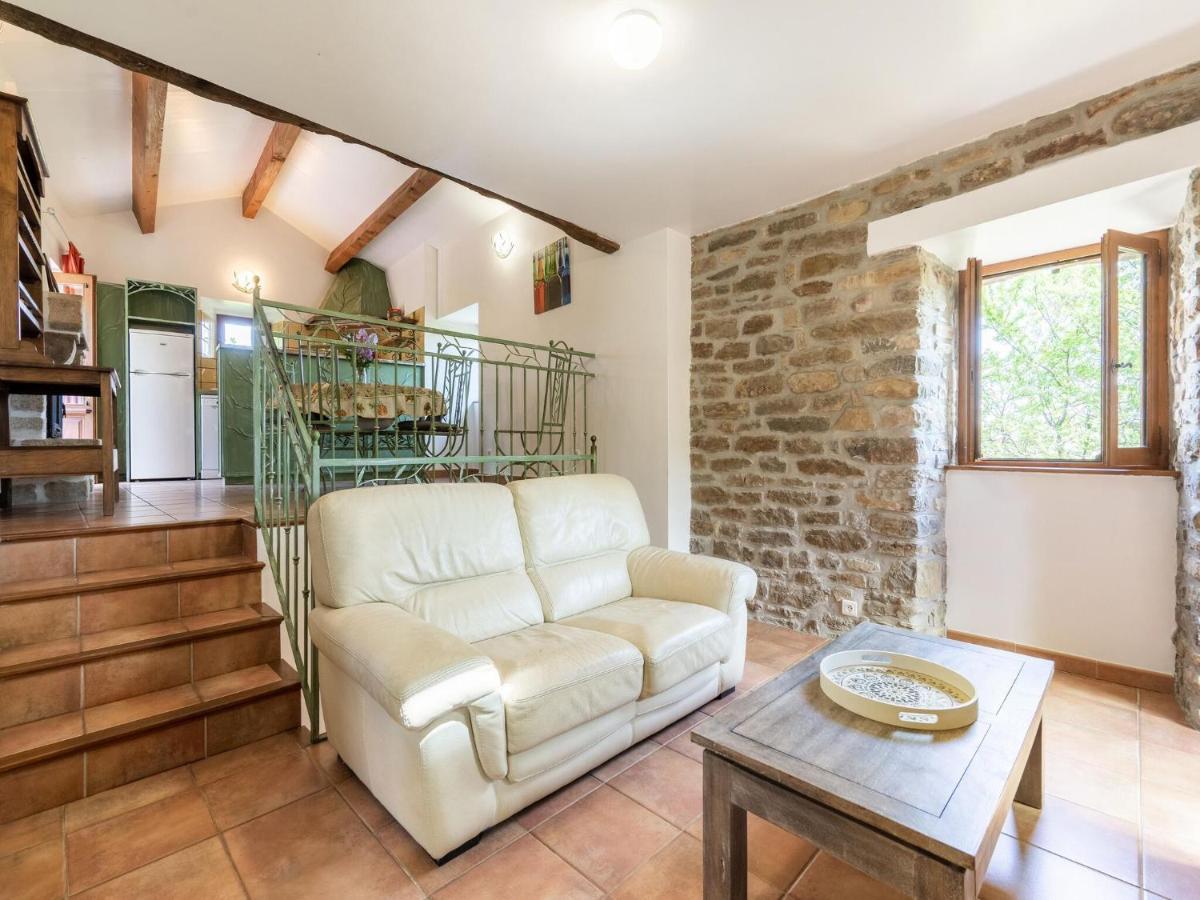 Classy Holiday Home In Les Vans With Pool Chambonas Kültér fotó