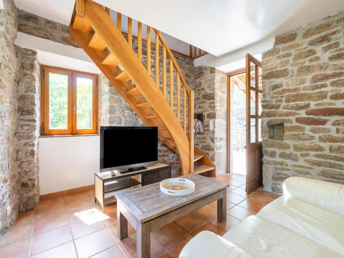 Classy Holiday Home In Les Vans With Pool Chambonas Kültér fotó