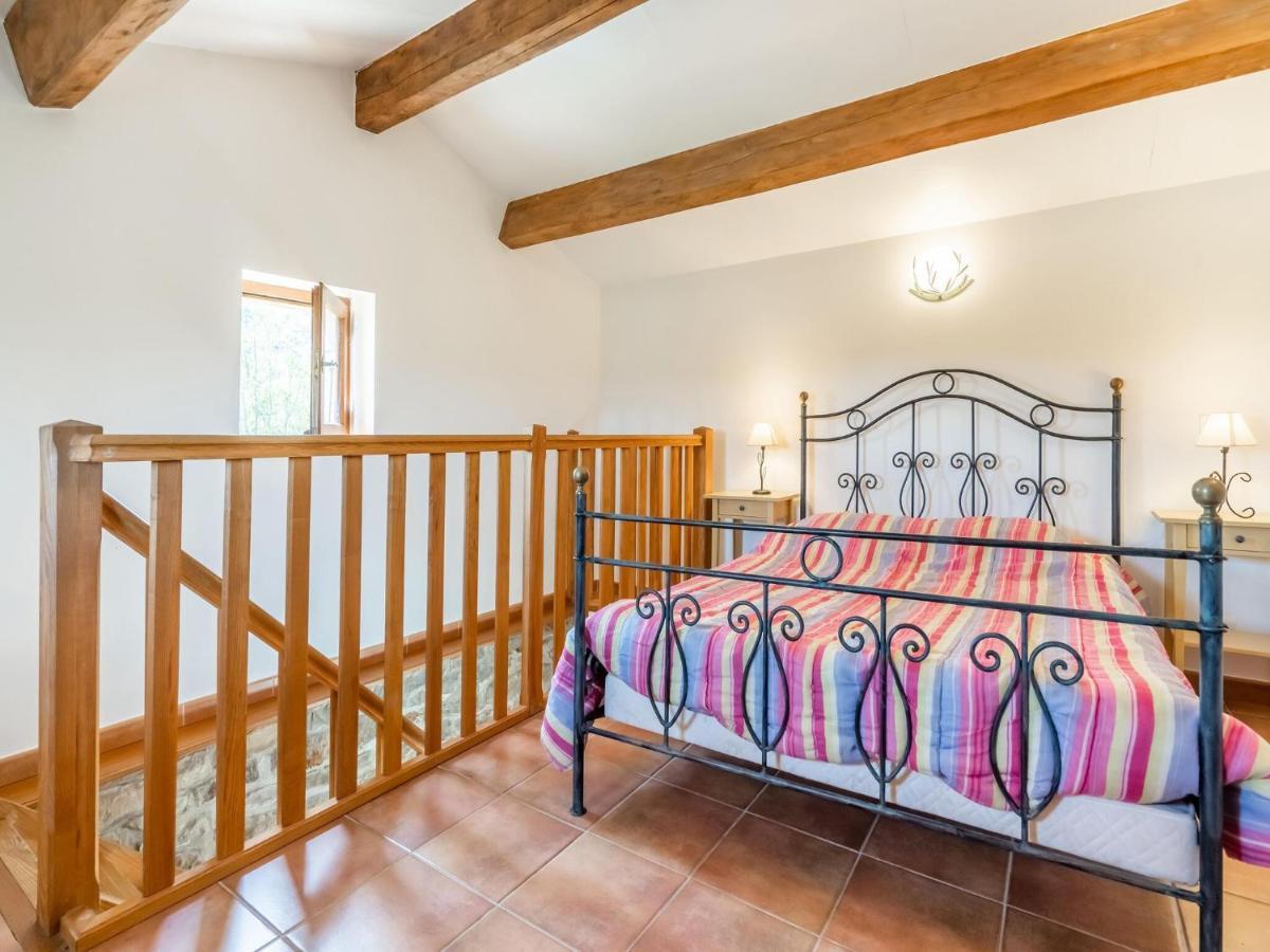 Classy Holiday Home In Les Vans With Pool Chambonas Kültér fotó