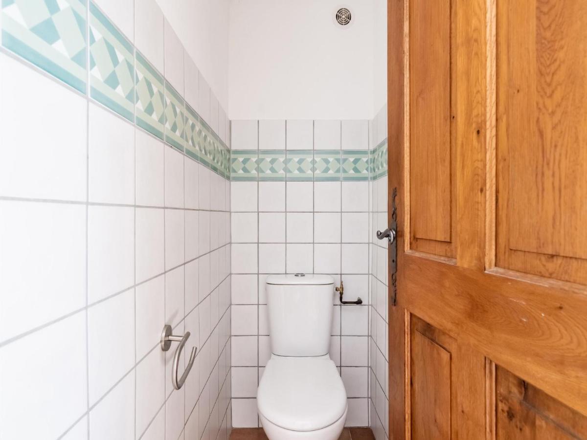 Classy Holiday Home In Les Vans With Pool Chambonas Kültér fotó